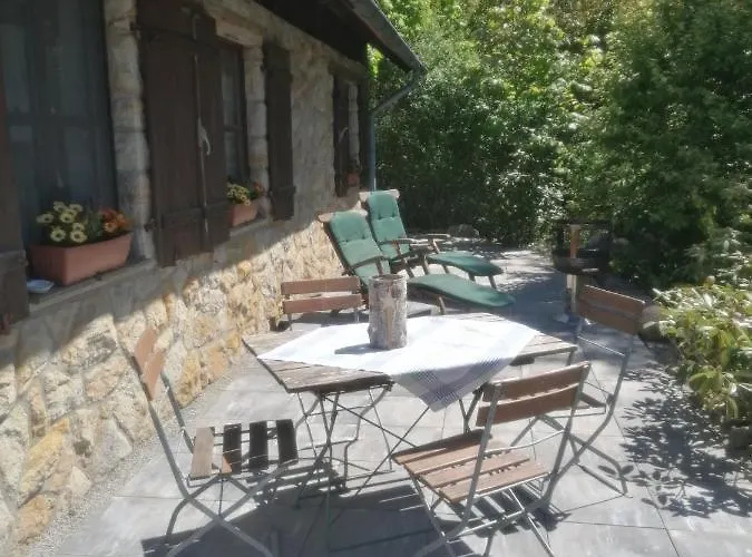 Jagdhaus In Der Rhoen In Voelliger Alleinlage *