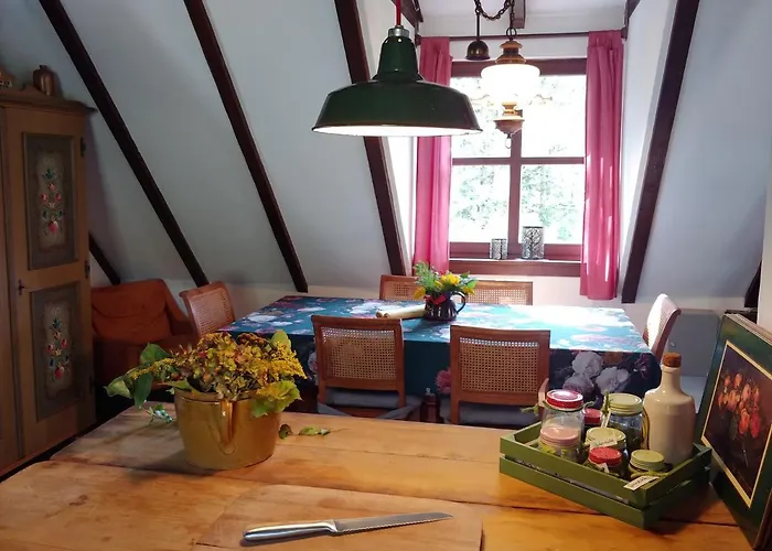 Jagdhaus In Der Rhoen In Voelliger Alleinlage *