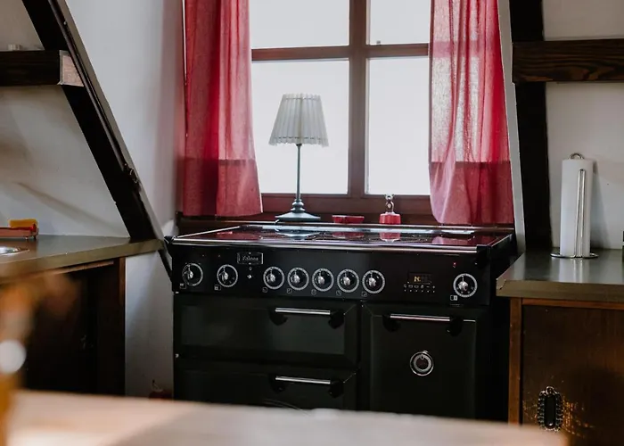 Jagdhaus In Der Rhoen In Voelliger Alleinlage