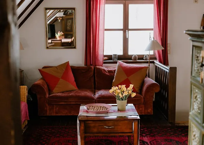 Ferienhaus Jagdhaus In Der Rhoen In Voelliger Alleinlage